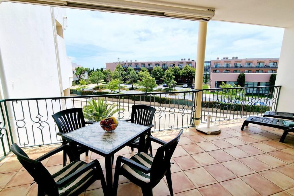 Jasmine Apartment Next To Meia Praia Beach Lagos Dış mekan fotoğraf